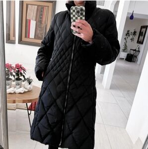 Elegant Black Long Puffer Coat
